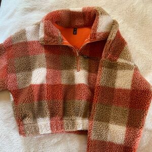 Cropped teddy plaid jacket